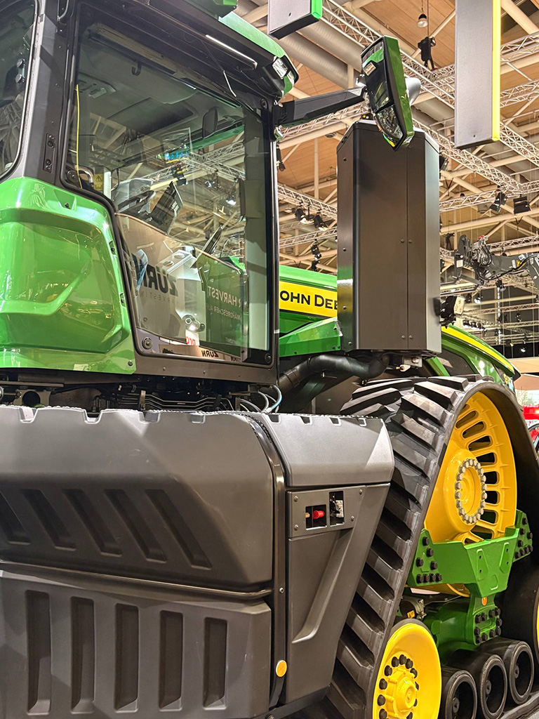 JohnDeere9RX_1.jpg JohnDeere9RX_1.jpg