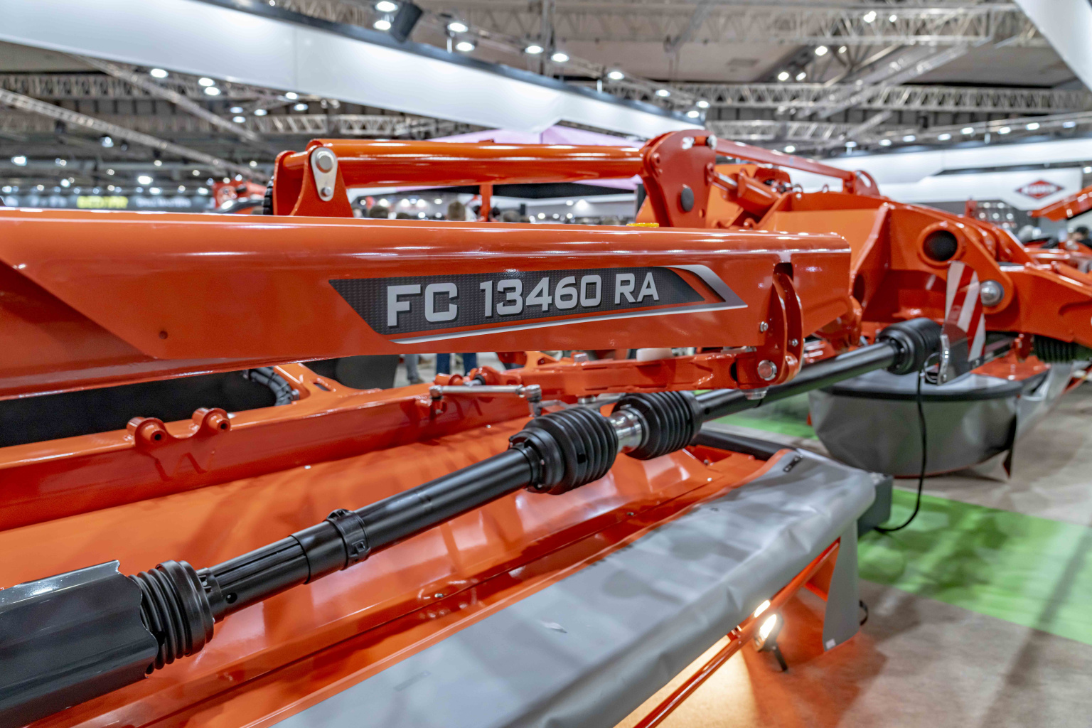 FC13460RA_MACHINE-OF-THE-YEAR-2024_STAND-KUHN (5).jpg
