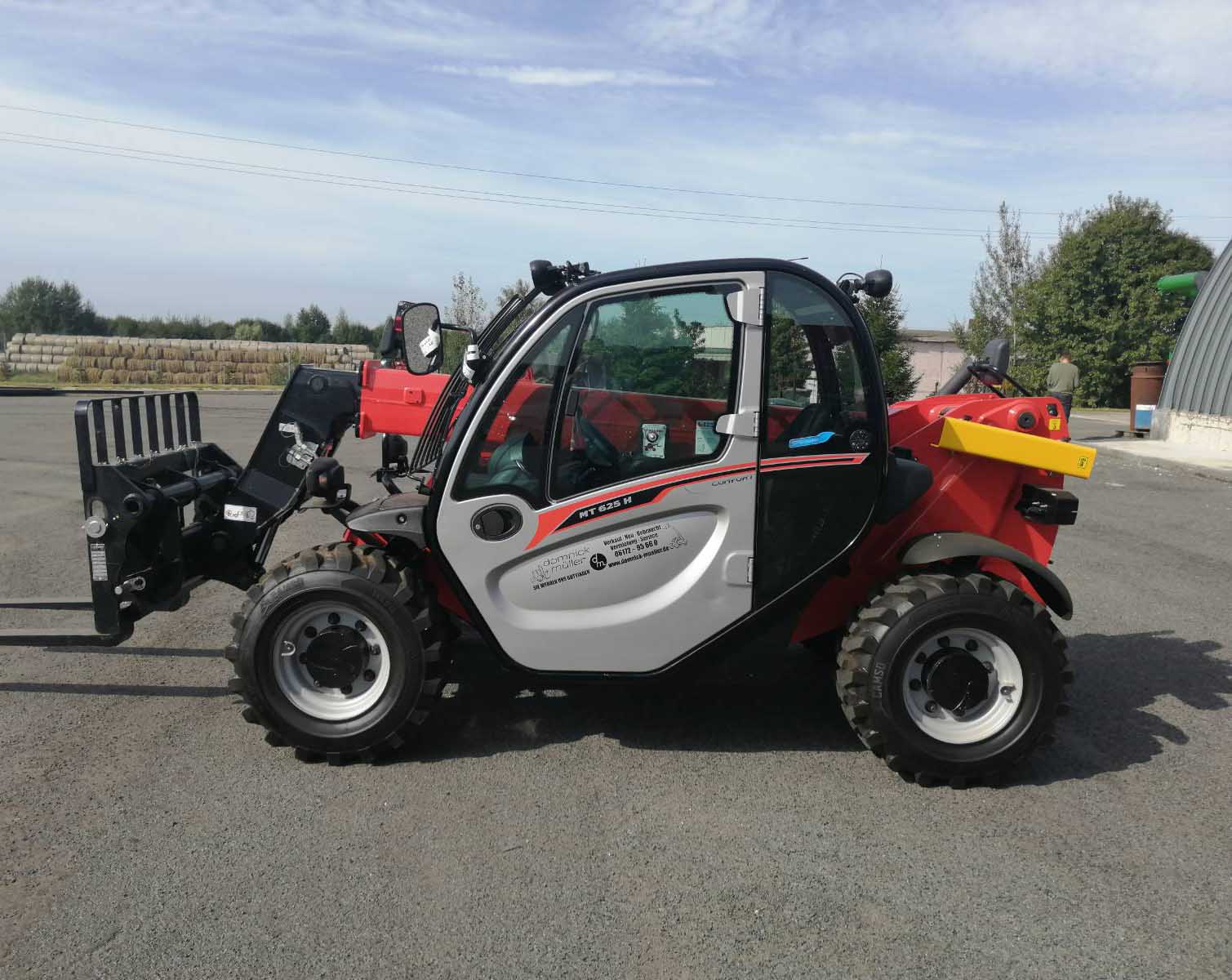 Телескопический погрузчик Manitou MT 625 H